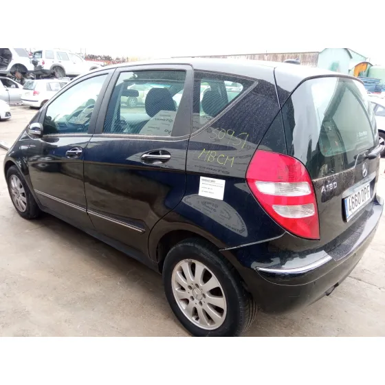 MERCEDES CLASE A (W169) '2005 2.0 CDI CAT NEGRO
