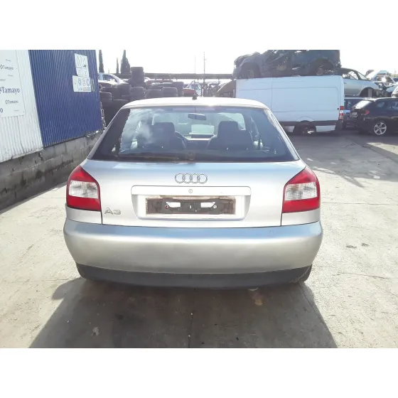 AUDI A3 (8L) '2001 * PLATA