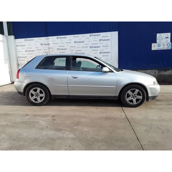 AUDI A3 (8L) '2001 * PLATA