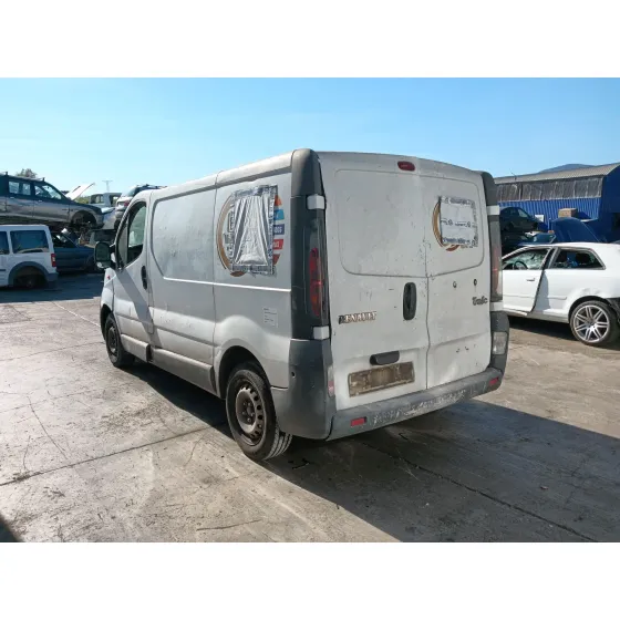 Renault TRAFIC II FURGONETA (FL) 2001