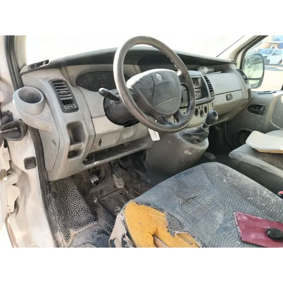 Renault TRAFIC II FURGONETA (FL) 2001