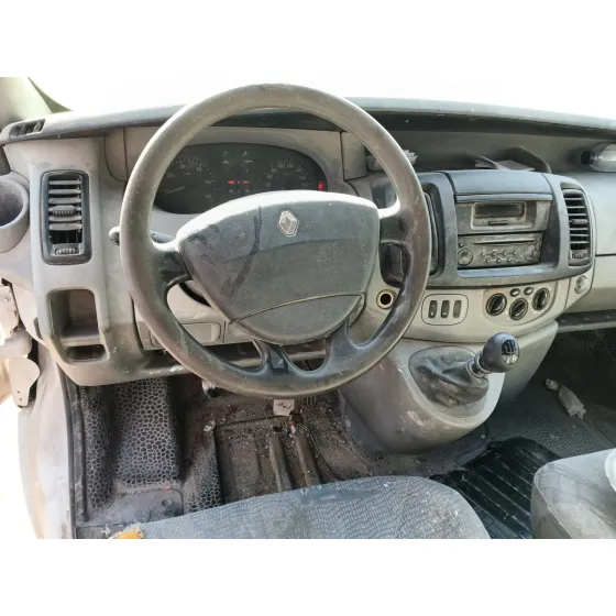 Renault TRAFIC II FURGONETA (FL) 2001