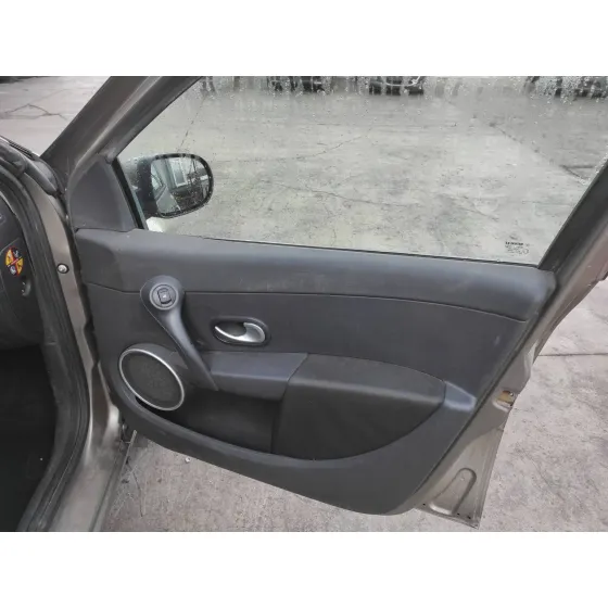 RENAULT CLIO GRANDTOUR '2009 1.5 DCI DIESEL CAT ARENA