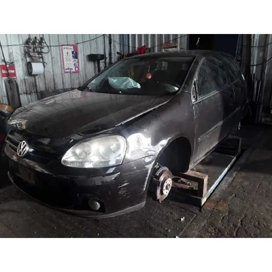 VOLKSWAGEN GOLF V BERLINA (1K1) '2005 * NEGRO