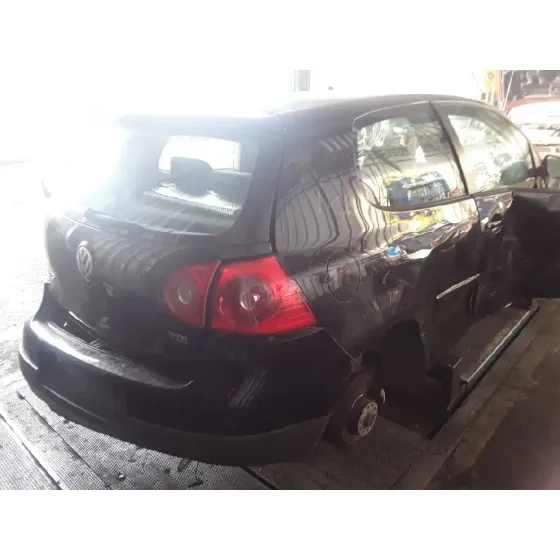 VOLKSWAGEN GOLF V BERLINA (1K1) '2005 * NEGRO