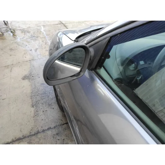 SEAT IBIZA (6L1) '2004 1.9 TDI GRIS OSCURO