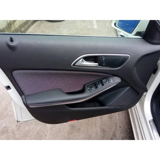 MERCEDES CLASE A (W176) '2018 1.6 CAT BLANCO