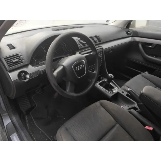 AUDI A4 AVANT (8E) '2005 2.0 TDI GRIS