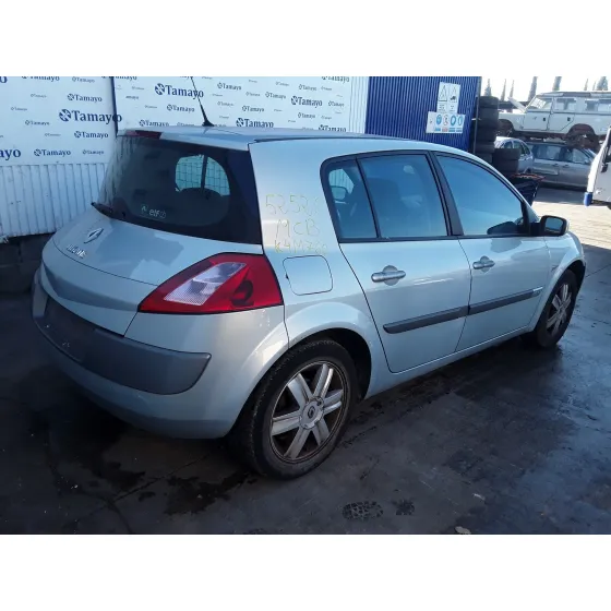 RENAULT MEGANE II CLASSIC BERLINA '2003 1.6 16V PLATA