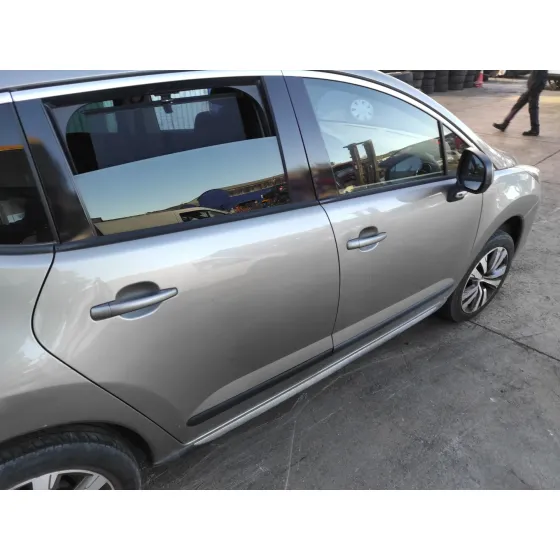 PEUGEOT 3008 '2015 1.6 16V GRIS