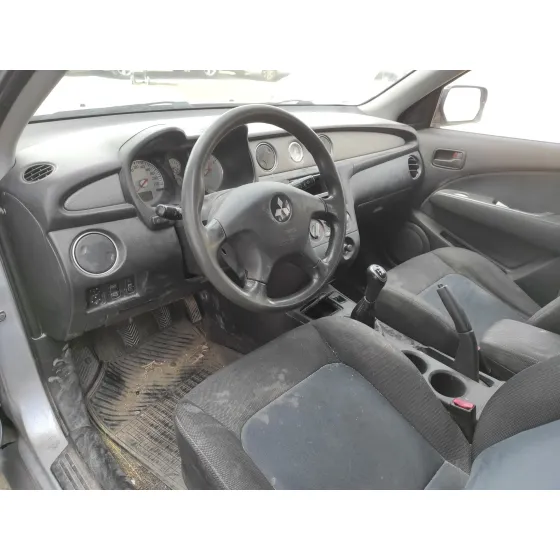 MITSUBISHI OUTLANDER (CU0W) '2005 2.0 CAT PLATA