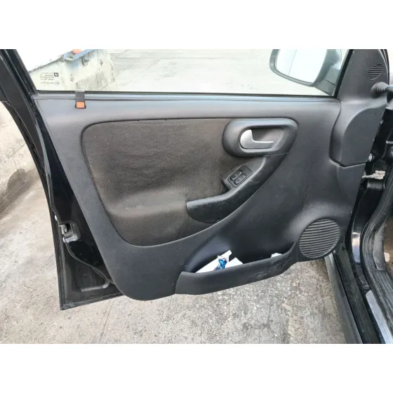 Opel CORSA C (X01) 2003