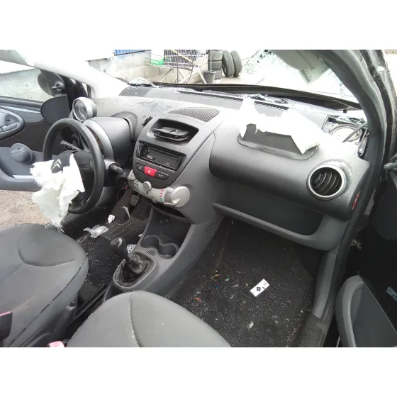 CITROEN C1 '2009 1.0 CAT (384F) NEGRO