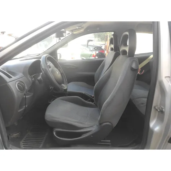 FIAT PUNTO BERLINA (188) '2005 1.2 CAT PLATA