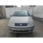 FIAT PUNTO BERLINA (188) FIAT PUNTO BERLINA (188) '2005 1.2 CAT PLATA 2003