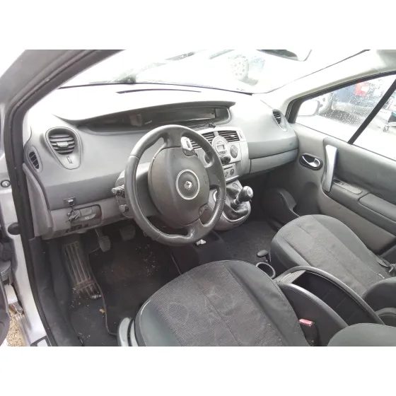 RENAULT SCENIC II '2007 1.5 DCI DIESEL PLATA