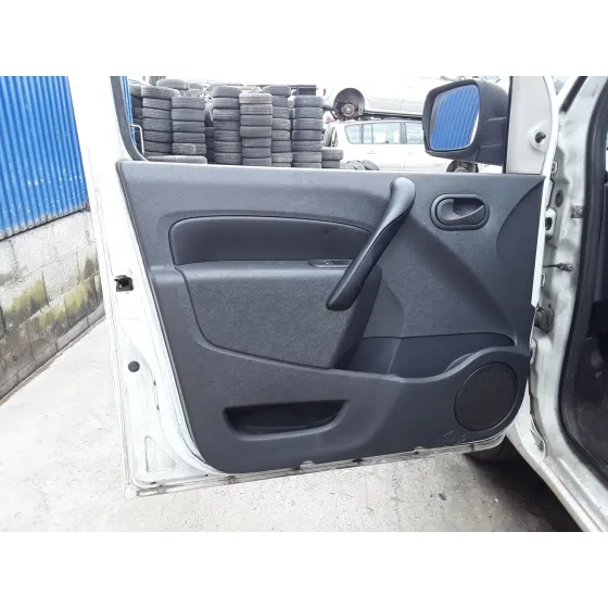 RENAULT KANGOO (F/KC0) '2013 * BLANCA