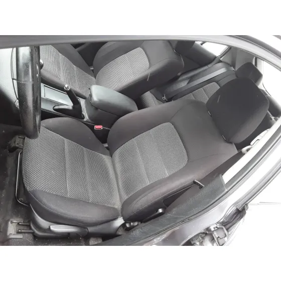 MAZDA 6 BERLINA (GG) '2004 2.0 DIESEL CAT PLATA
