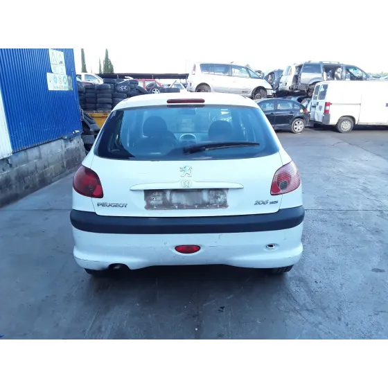 PEUGEOT 206 BERLINA '2005 * BLANCO