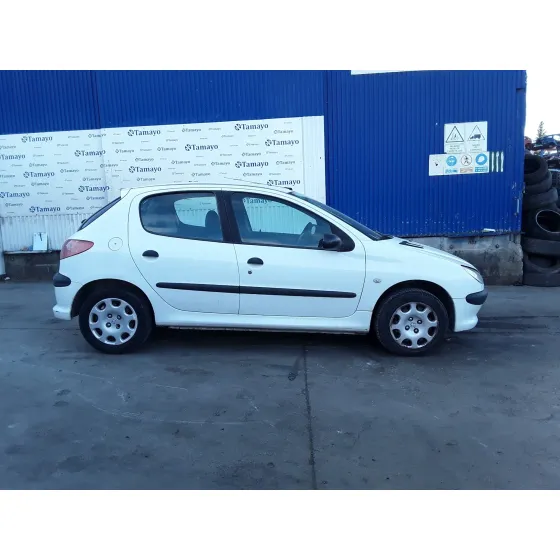 PEUGEOT 206 BERLINA '2005 * BLANCO