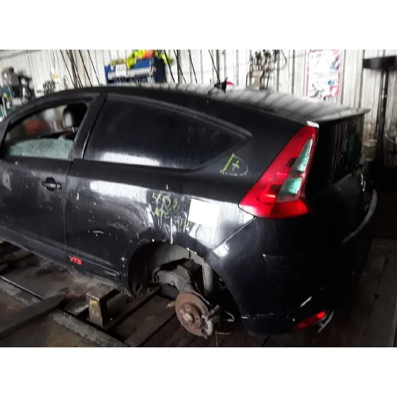 CITROEN C4 BERLINA '2005 * NEGRO