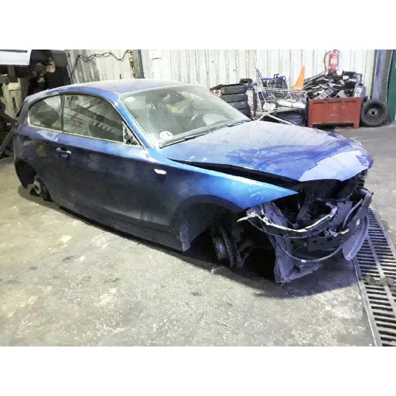 BMW SERIE 1 BERLINA (E81/E87) '2008 2.0 TURBODIESEL CAT AZUL