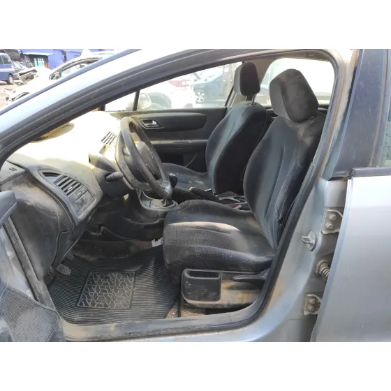 CITROEN C4 BERLINA '2006 1.6 16V HDI FAP PLATA