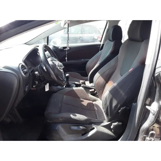 SEAT LEON (1P1) '2006 *