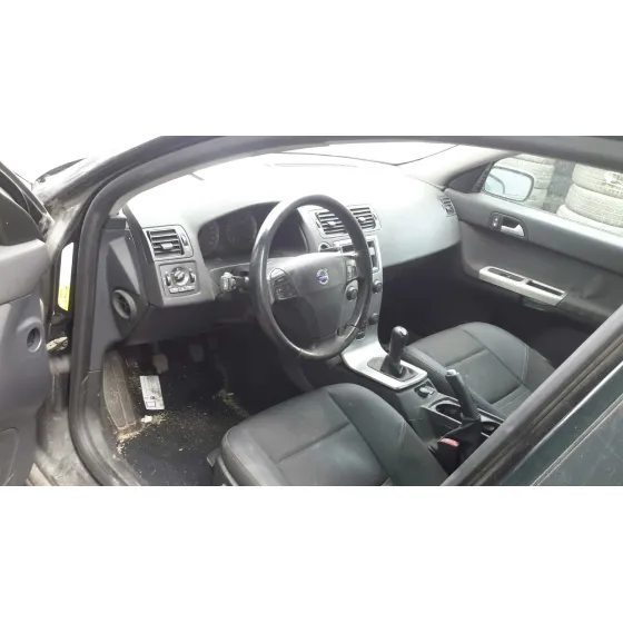 VOLVO S40 BERLINA '2006 1.6 DIESEL CAT NEGRO