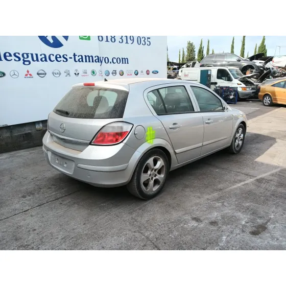 Opel ASTRA H (A04) 2004