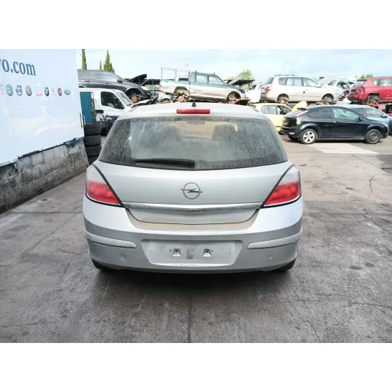 Opel ASTRA H (A04) 2004