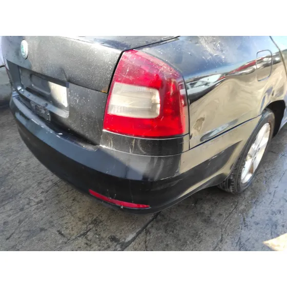 SKODA OCTAVIA BERLINA (1Z3) '2010 1.9 TDI NEGRO