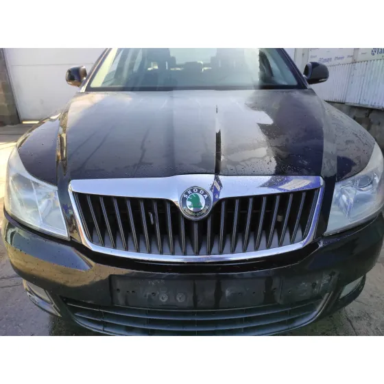 SKODA OCTAVIA BERLINA (1Z3) '2010 1.9 TDI NEGRO