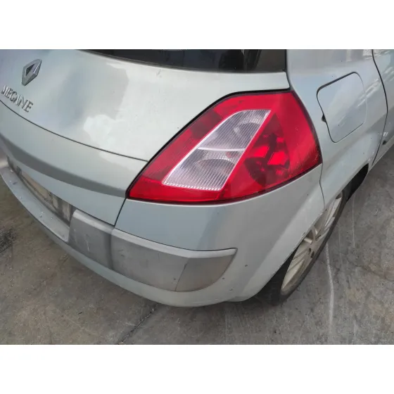 RENAULT MEGANE II BERLINA 5P '2004 1.9 DCI DIESEL PLATA