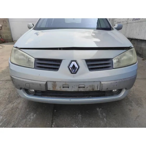 RENAULT MEGANE II BERLINA 5P '2004 1.9 DCI DIESEL PLATA