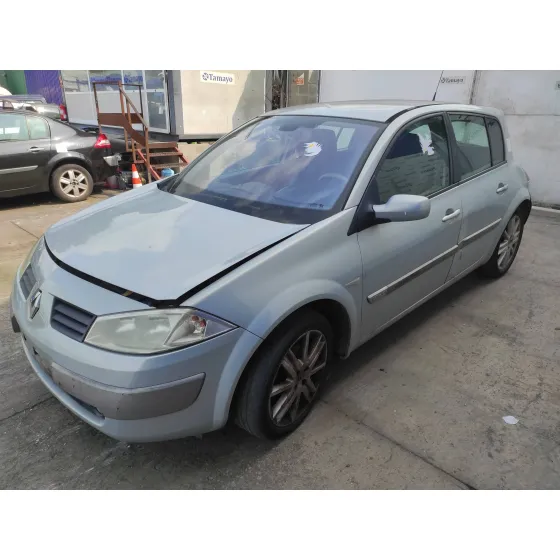 RENAULT MEGANE II BERLINA 5P '2004 1.9 DCI DIESEL PLATA