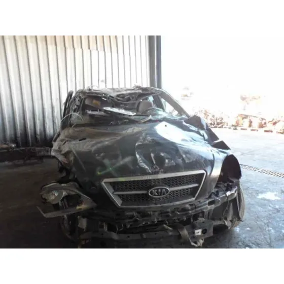 KIA SORENTO '2002 2.5 CRDI NEGRO