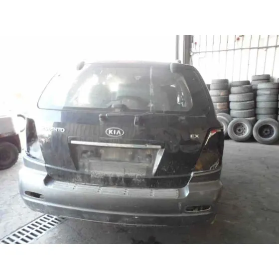 KIA SORENTO '2002 2.5 CRDI NEGRO
