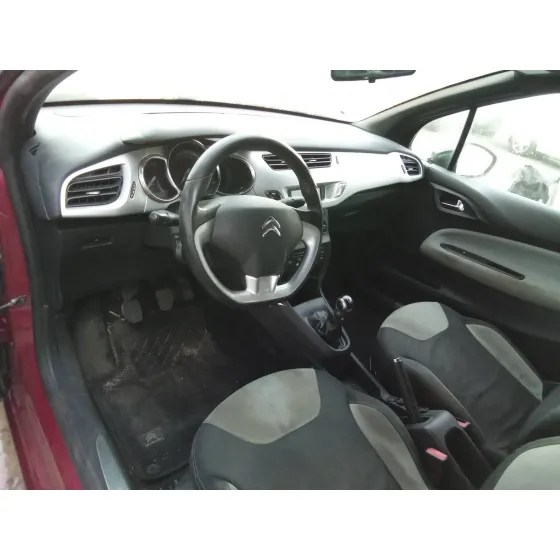 CITROEN DS3 '2010 1.4 16V GRANATE