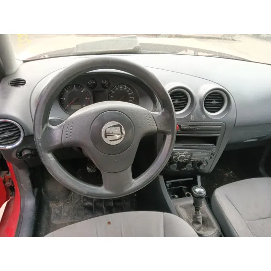 Seat IBIZA III (6L1) 2002