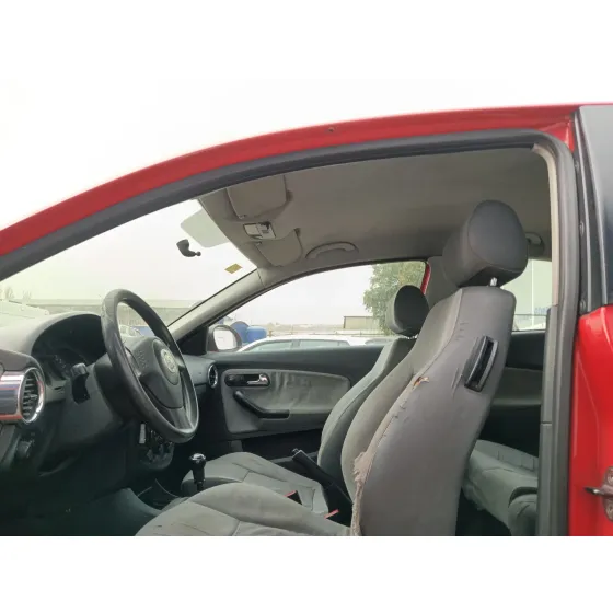Seat IBIZA III (6L1) 2002
