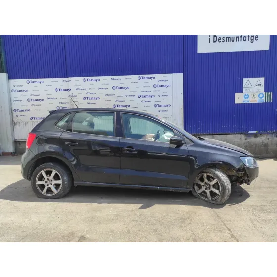 VOLKSWAGEN POLO (6R1) '2013 1.6 TDI AZUL
