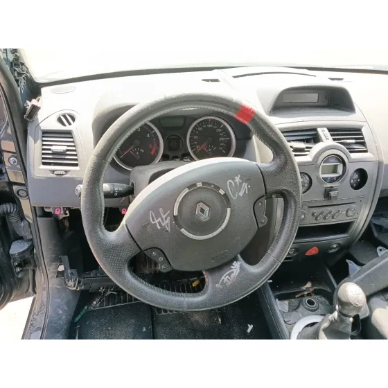 Renault MEGANE II (BM0/1_, CM0/1_) 2005