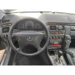 MERCEDES-BENZ CLASE E (W210) BERLINA DIESEL MERCEDES CLASE E (W210) BERLINA DIESEL '2001 * NEGRO 1995