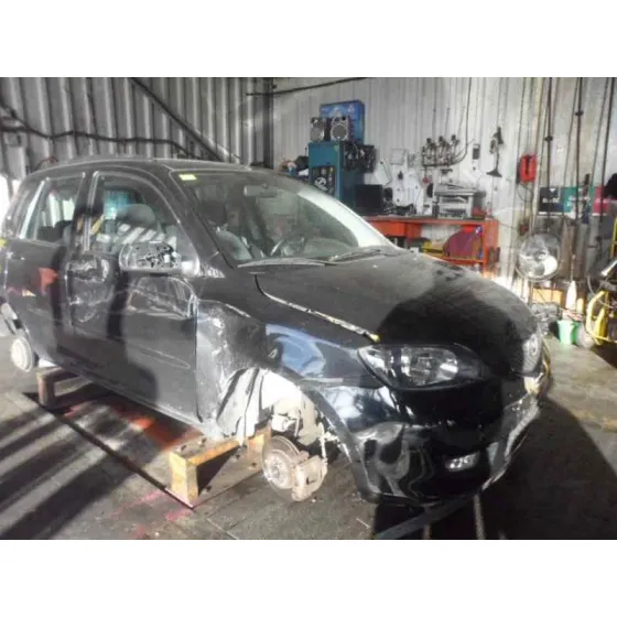 MAZDA 2 BERLINA (DY) '2003 1.4 DIESEL CAT NEGRO