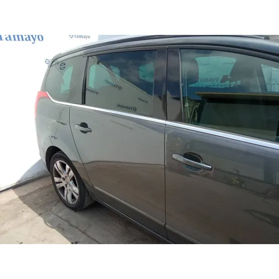 PEUGEOT 5008 '2011 SPORT PACK GRIS