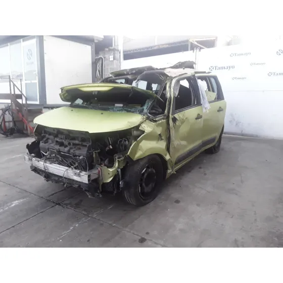 CITROEN C3 PICASSO '2010 1.6 16V HDI VERDE PISTACHO