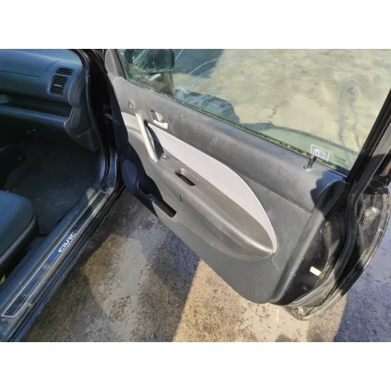 HONDA CIVIC BERLINA 3 (EP1/2) '2003 1.6 VTEC CAT (D 16 V 1) NEGRO