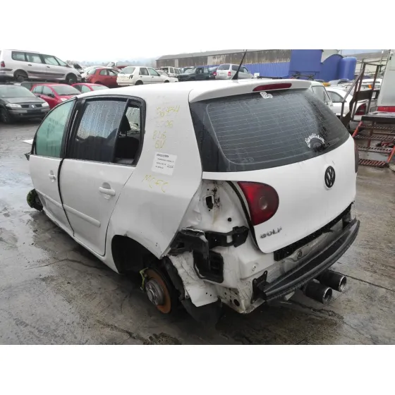 VOLKSWAGEN GOLF V BERLINA (1K1) '2006 1.4 16V TSI BLANCO
