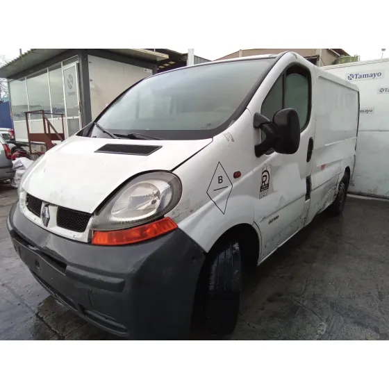 RENAULT TRAFIC CAJA CERRADA (AB 4.01) '2002 1.9 DIESEL BLANCO